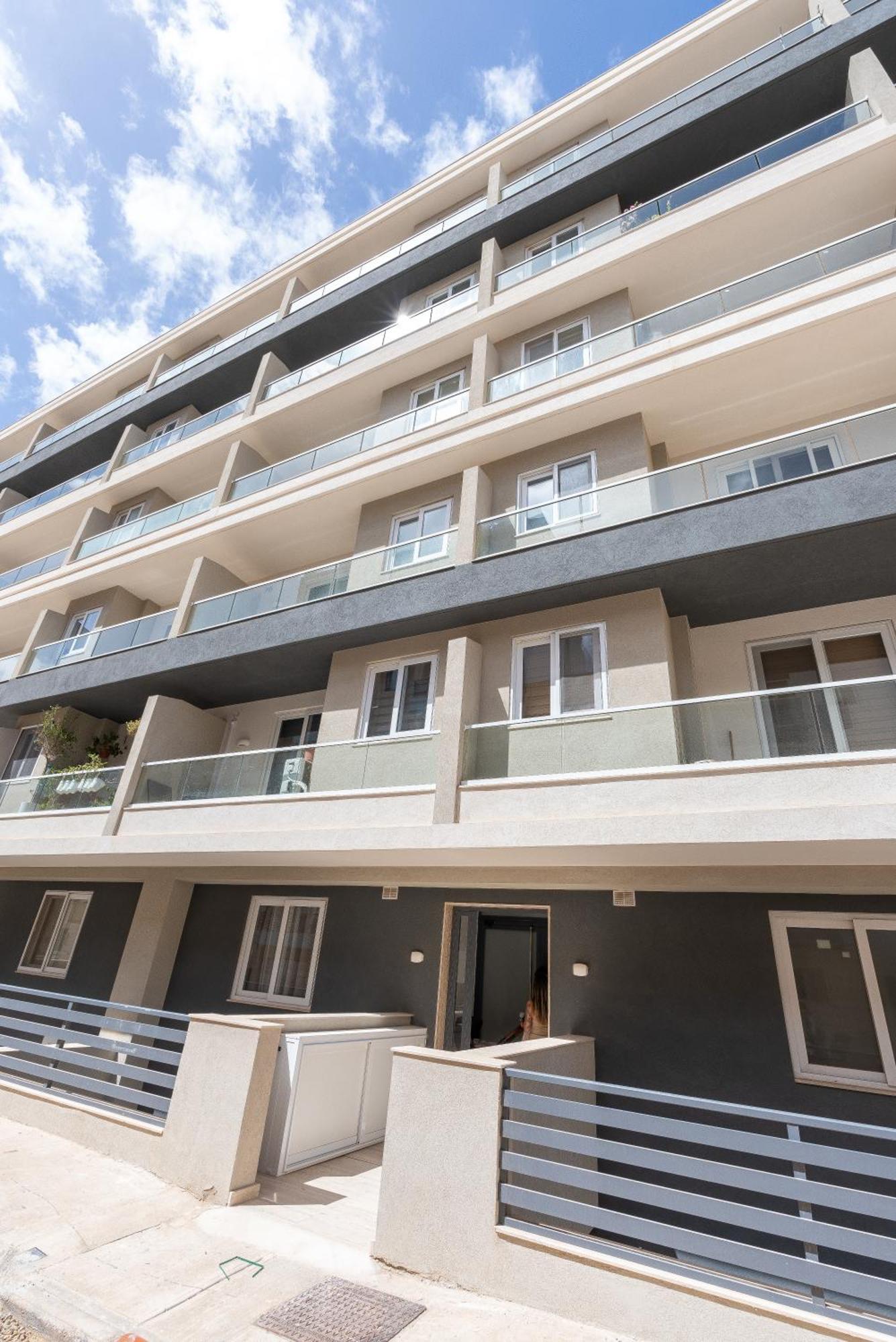 Modern & Luxurious Apartment - Prime Location St. Paul's Bay Exterior photo